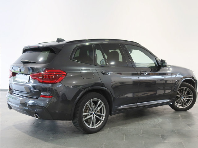 BMW X3 xDrive20d color Gris. Año 2021. 140KW(190CV). Diésel. En concesionario Autogal de Ourense