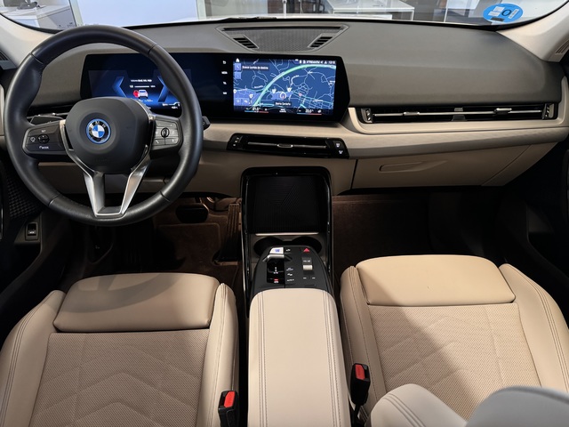 BMW iX1 xDrive30 230 kW (313 CV)