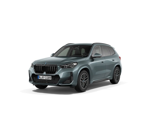 BMW X1 sDrive18d color Verde. Año 2023. 110KW(150CV). Diésel. En concesionario Celtamotor Caldas Reis de Pontevedra