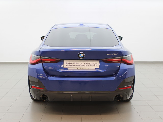 BMW Serie 4 420d Gran Coupe color Azul. Año 2024. 140KW(190CV). Diésel. En concesionario Augusta Aragon S.A. de Zaragoza