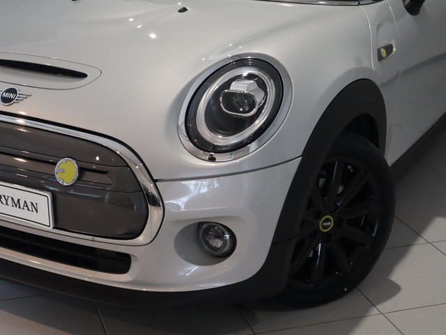 fotoG 5 del MINI MINI 3 Puertas Cooper SE 135 kW (184 CV) 184cv Eléctrico del 2020 en Barcelona