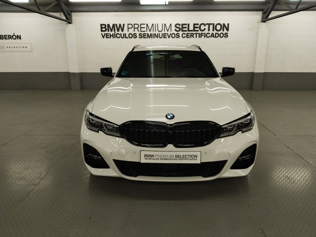 BMW Serie 3 330d Touring color Blanco. Año 2020. 210KW(286CV). Diésel. En concesionario Autoberón de La Rioja