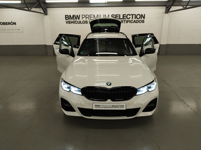 BMW Serie 3 330d Touring color Blanco. Año 2020. 210KW(286CV). Diésel. En concesionario Autoberón de La Rioja