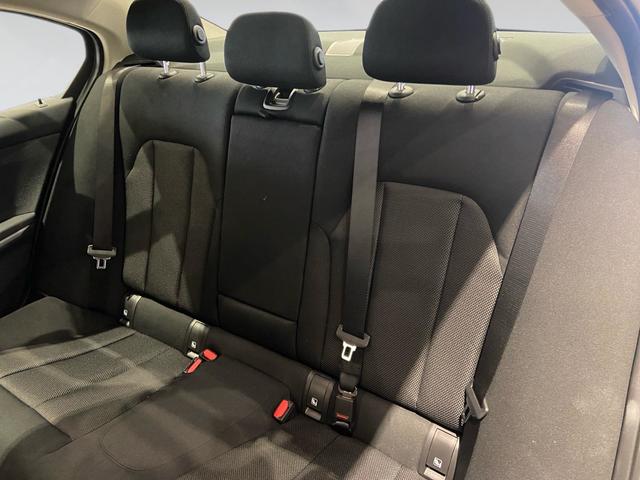 fotoG 8 del BMW Serie 3 320e 150 kW (204 CV) 204cv Híbrido Electro/Gasolina del 2024 en Almería