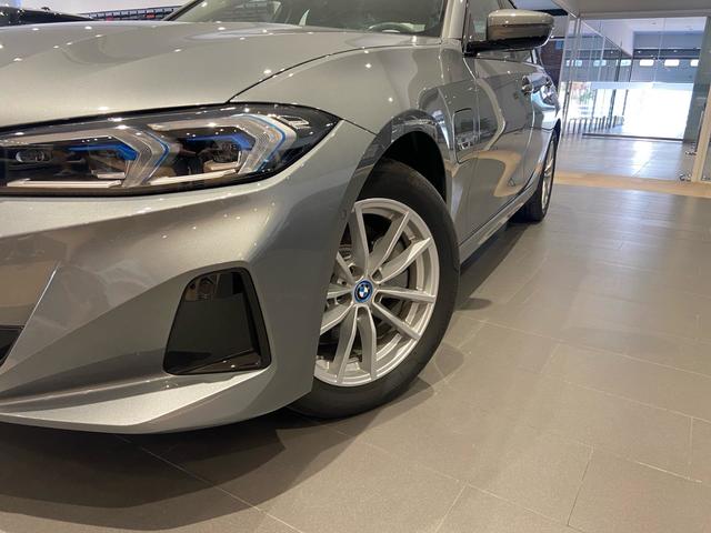fotoG 11 del BMW Serie 3 320e 150 kW (204 CV) 204cv Híbrido Electro/Gasolina del 2024 en Almería
