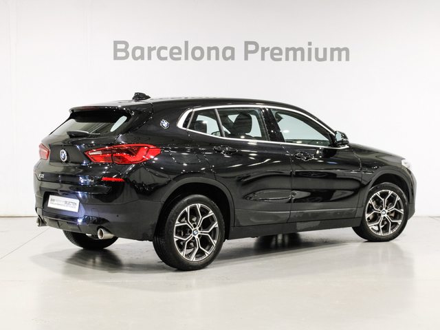 BMW X2 sDrive18d color Negro. Año 2020. 110KW(150CV). Diésel. En concesionario Barcelona Premium -- GRAN VIA de Barcelona