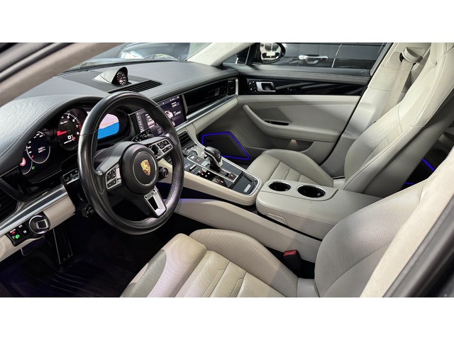 Porsche Panamera Turbo Sport Turismo 404 kW (550 CV)