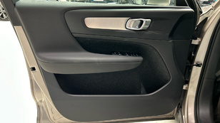 Volvo XC40 T4 PHEV Recharge Core Auto 155 kW (211 CV) - 41 Volvo XC40 T4 Ocasión 155 KW (211CV) - 41
