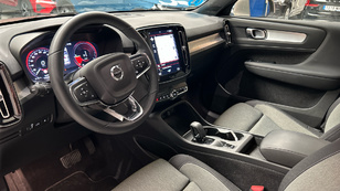 Volvo XC40 T4 PHEV Recharge Core Auto 155 kW (211 CV) - 42 Volvo XC40 T4 Ocasión 155 KW (211CV) - 42