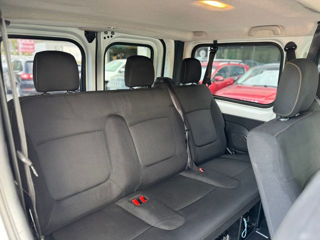 Renault Trafic Combi 9 Energy dCi 88 kW (120 CV)