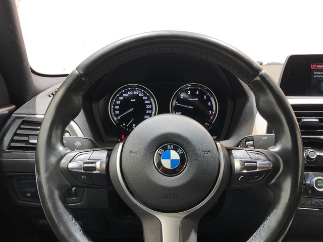 BMW Serie 2 218i Coupe color Gris. Año 2018. 100KW(136CV). Gasolina. En concesionario Movilnorte El Plantio de Madrid