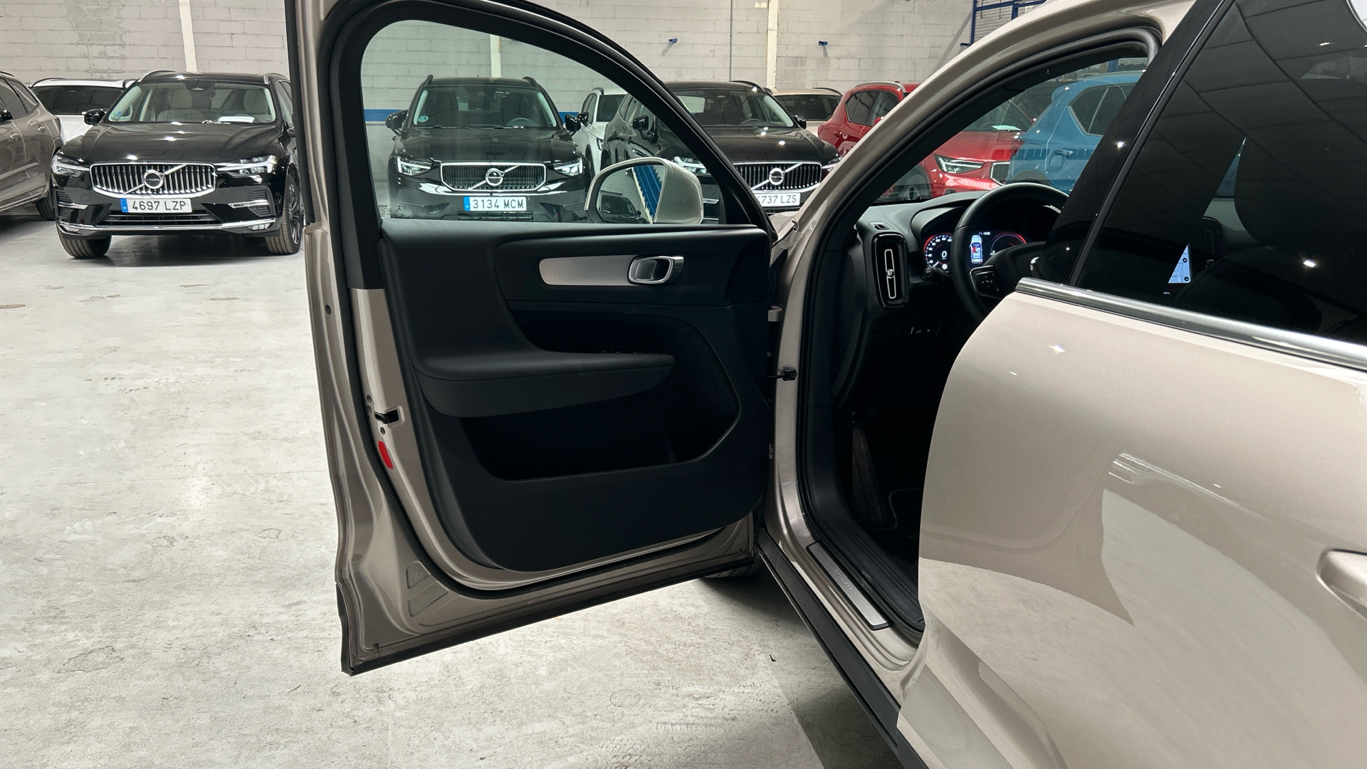 Volvo XC40 segunda mano 58960029 - 40