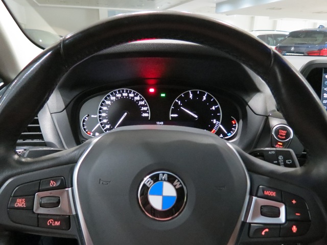 BMW X3 xDrive20d color Gris. Año 2019. 140KW(190CV). Diésel. En concesionario GANDIA Automoviles Fersan, S.A. de Valencia