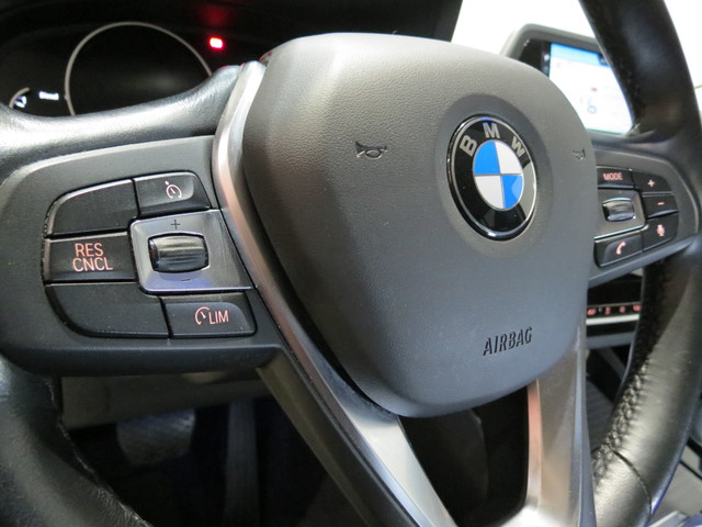 BMW X3 xDrive20d color Gris. Año 2019. 140KW(190CV). Diésel. En concesionario GANDIA Automoviles Fersan, S.A. de Valencia