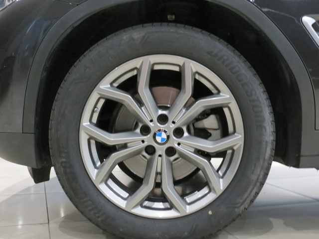 BMW X3 xDrive20d color Gris. Año 2019. 140KW(190CV). Diésel. En concesionario GANDIA Automoviles Fersan, S.A. de Valencia