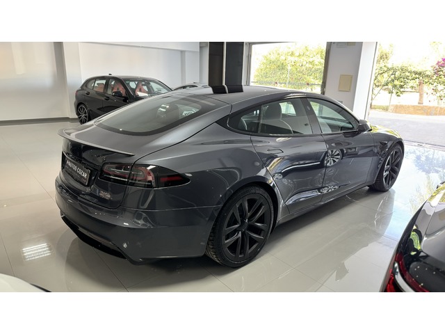 Tesla Model S Plaid AWD 750 kW (1020 CV)