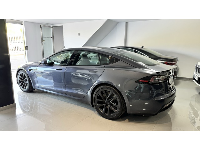 Tesla Model S Plaid AWD 750 kW (1020 CV)