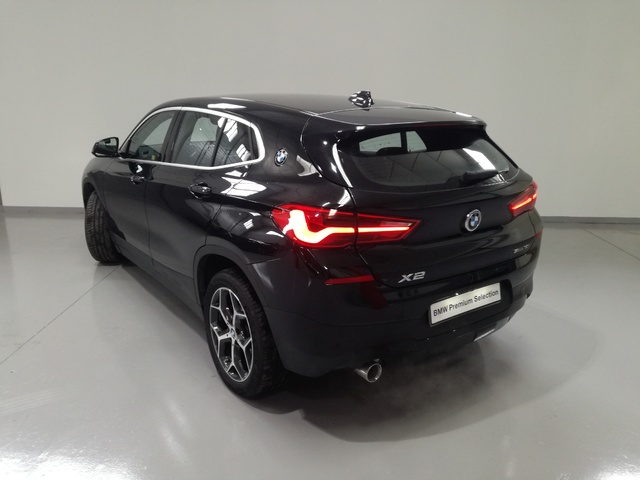 BMW X2 sDrive18i color Negro. Año 2019. 103KW(140CV). Gasolina. En concesionario Adler Motor S.L. TOLEDO de Toledo