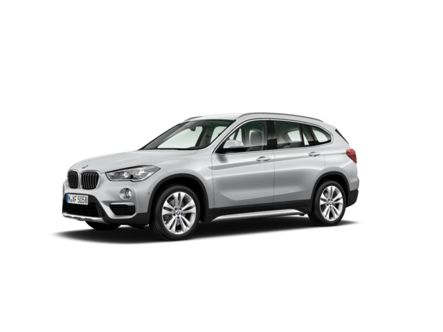 BMW X1 sDrive18d color Gris Plata. Año 2018. 110KW(150CV). Diésel. En concesionario Movitransa Cars Jerez de Cádiz