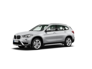 Fotos de BMW X1 sDrive18d color Gris Plata. Año 2018. 110KW(150CV). Diésel. En concesionario Movitransa Cars Jerez de Cádiz