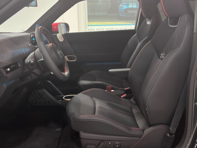 fotoG 10 del MINI MINI 3 Puertas Cooper SE 160 kW (218 CV) 218cv Eléctrico del 2024 en Murcia