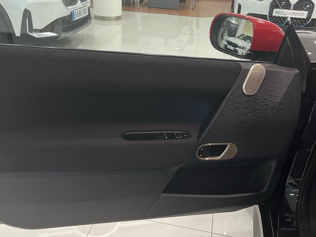 fotoG 11 del MINI MINI 3 Puertas Cooper SE 160 kW (218 CV) 218cv Eléctrico del 2024 en Murcia