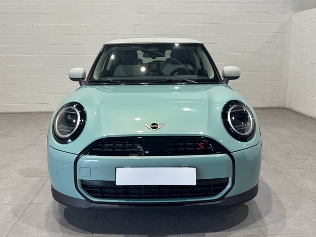 fotoG 1 del MINI MINI 3 Puertas Cooper S 150 kW (204 CV) 204cv Gasolina del 2024 en Barcelona