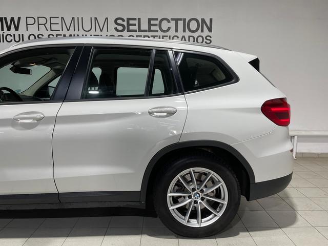 BMW X3 sDrive18d color Blanco. Año 2019. 110KW(150CV). Diésel. En concesionario Hispamovil Elche de Alicante