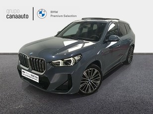 Fotos de BMW iX1 xDrive30 color Gris. Año 2023. 230KW(313CV). Eléctrico. En concesionario CANAAUTO - TACO de Sta. C. Tenerife