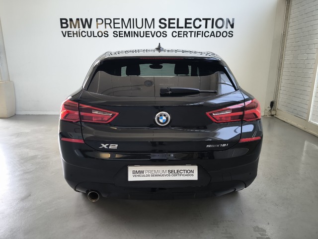 BMW X2 sDrive18i color Negro. Año 2020. 103KW(140CV). Gasolina. En concesionario Lurauto Gipuzkoa de Guipuzcoa