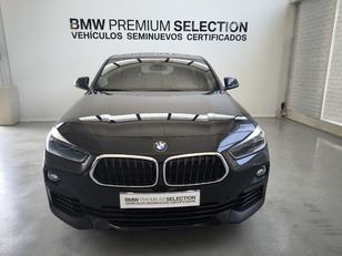 Fotos de BMW X2 sDrive18i color Negro. Año 2020. 103KW(140CV). Gasolina. En concesionario Lurauto Gipuzkoa de Guipuzcoa