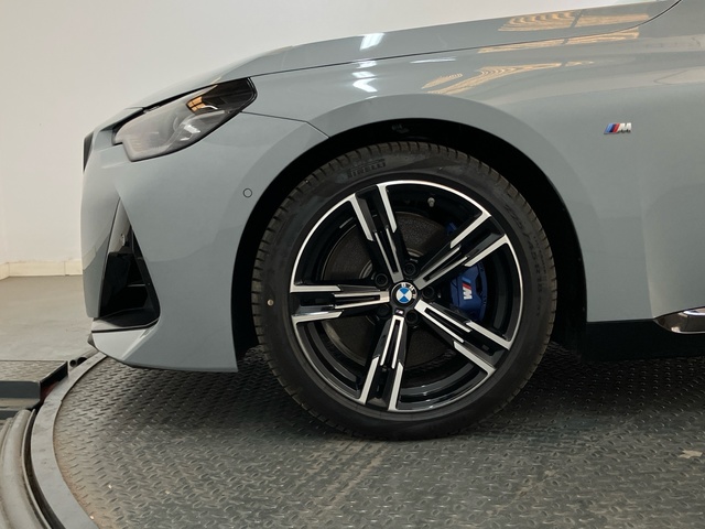 BMW Serie 2 218i Coupe color Gris. Año 2024. 115KW(156CV). Gasolina. En concesionario Proa Premium Palma de Illes Balears