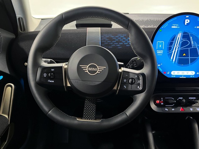 fotoG 12 del MINI MINI Aceman E 135 kW (184 CV) 184cv Eléctrico del 2024 en Valencia