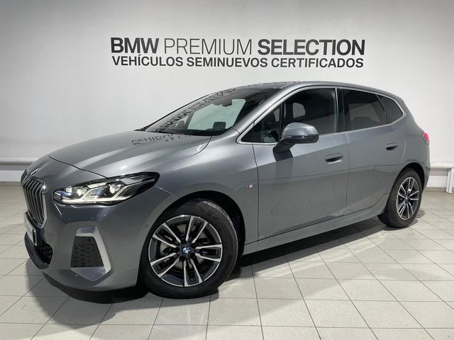 BMW Serie 2 218d Active Tourer color Gris. Año 2024. 110KW(150CV). Diésel. En concesionario Hispamovil Elche de Alicante