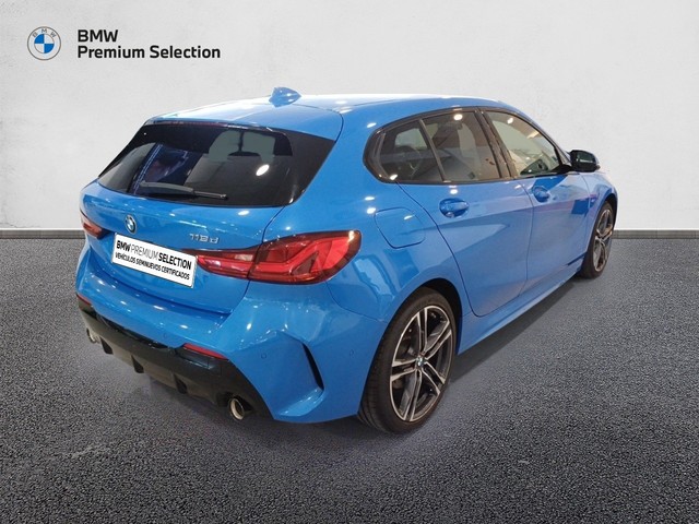 BMW Serie 1 118d color Azul. Año 2024. 110KW(150CV). Diésel. En concesionario Marmotor de Las Palmas