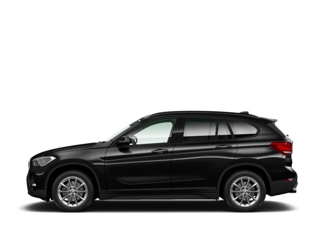 BMW X1 sDrive18d color Negro. Año 2021. 110KW(150CV). Diésel. En concesionario Maberauto de Castellón