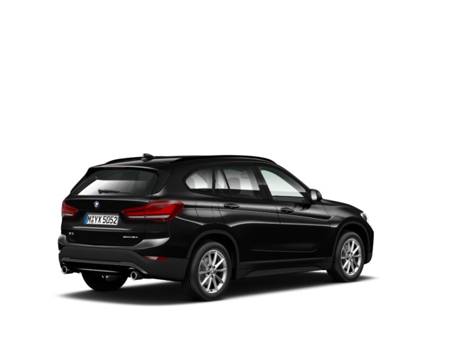 BMW X1 sDrive18d color Negro. Año 2021. 110KW(150CV). Diésel. En concesionario Maberauto de Castellón