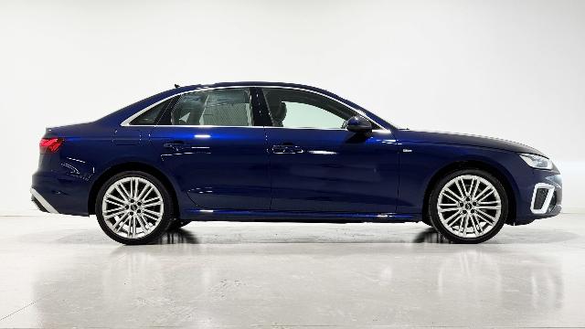 Audi A4 S line 35 TDI 120 kW (163 CV) S tronic