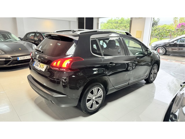 Peugeot 2008 PureTech 82 S&S Style 60 kW (82 CV)