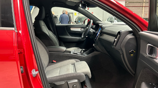Volvo XC40 T4 Recharge PHEV Core Auto 155 kW (211 CV) - 7 Volvo XC40 T4 Ocasión 155 KW (211CV) - 7