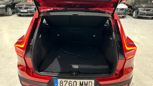 Volvo XC40 T4 Recharge PHEV Core Auto 155 kW (211 CV) - 10 Volvo XC40 T4 Ocasión 155 KW (211CV) - 10