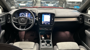 Volvo XC40 T4 Recharge PHEV Core Auto 155 kW (211 CV) - 21 Volvo XC40 T4 Ocasión 155 KW (211CV) - 21