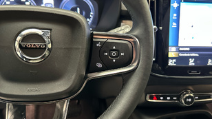 Volvo XC40 T4 Recharge PHEV Core Auto 155 kW (211 CV) - 42 Volvo XC40 T4 Ocasión 155 KW (211CV) - 42
