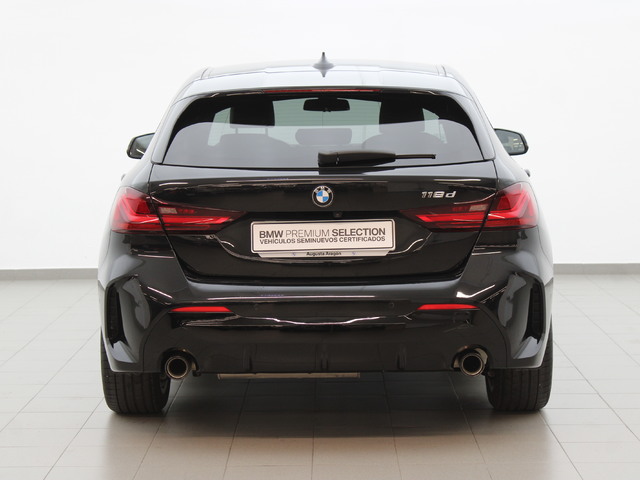 BMW Serie 1 118d color Negro. Año 2024. 110KW(150CV). Diésel. En concesionario Augusta Aragon S.A. de Zaragoza