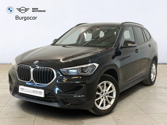 BMW X1 sDrive18d color Negro. Año 2020. 110KW(150CV). Diésel. En concesionario Burgocar (Bmw y Mini) de Burgos