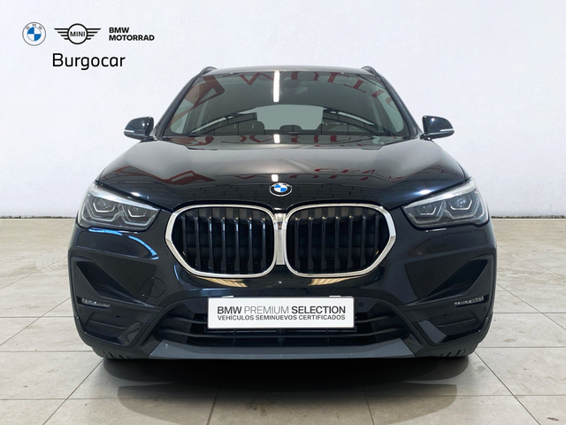 BMW X1 sDrive18d color Negro. Año 2020. 110KW(150CV). Diésel. En concesionario Burgocar (Bmw y Mini) de Burgos