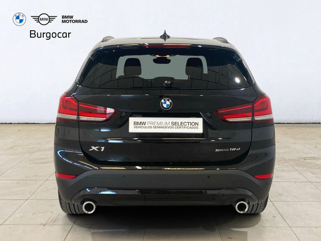 BMW X1 sDrive18d color Negro. Año 2020. 110KW(150CV). Diésel. En concesionario Burgocar (Bmw y Mini) de Burgos