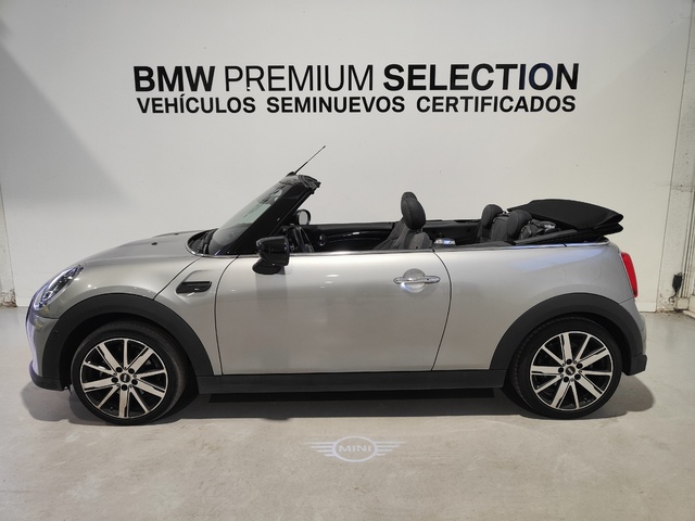 fotoG 2 del MINI MINI Cabrio Cooper 100 kW (136 CV) 136cv Gasolina del 2024 en Guipuzcoa