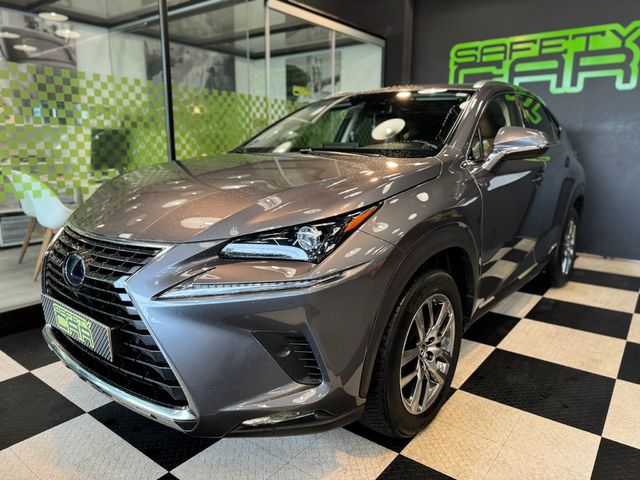 Lexus NX 300h Executive Navigation 145 kW (197 CV)