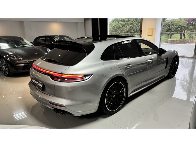 Porsche Panamera Turbo S E-Hybrid Sport Turismo 512 kW (700 CV)